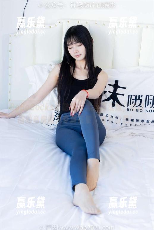 BoBoSocks袜啵啵 - 黑丝再绽放，甜甜圈的私房图集专属花絮，真有意思！