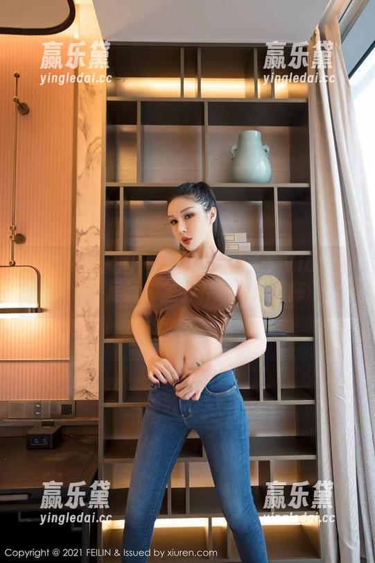 Feilin嗲囡囡-晗大大Via Feilin嗲囡囡 - 教室里的晗大大Via:图包,尴尬与美并存的绝妙选择