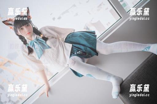 豹纹福利尽在Jenny(정제니)的原图中，随便一点风吹草动都让人心乱