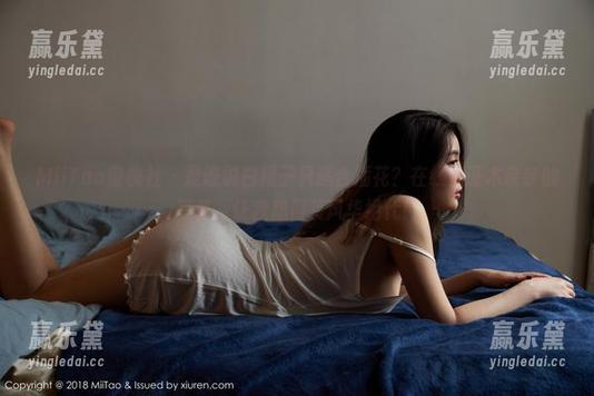MiiTao蜜桃社 - 是谁说白裙子只适合插花？在线见证木奈奈的写真，让我想假装风华绝代！