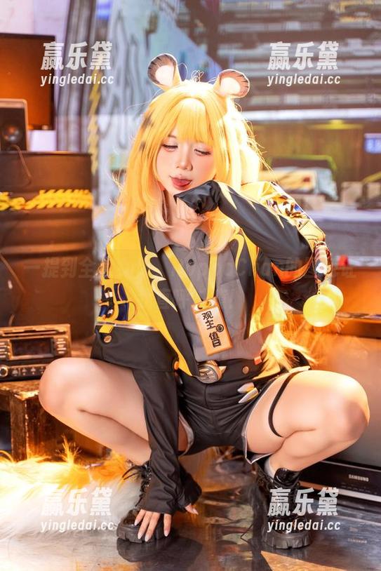 PoppaChan 一提到全套女仆,PoppaChan的图包让我直呼过瘾!