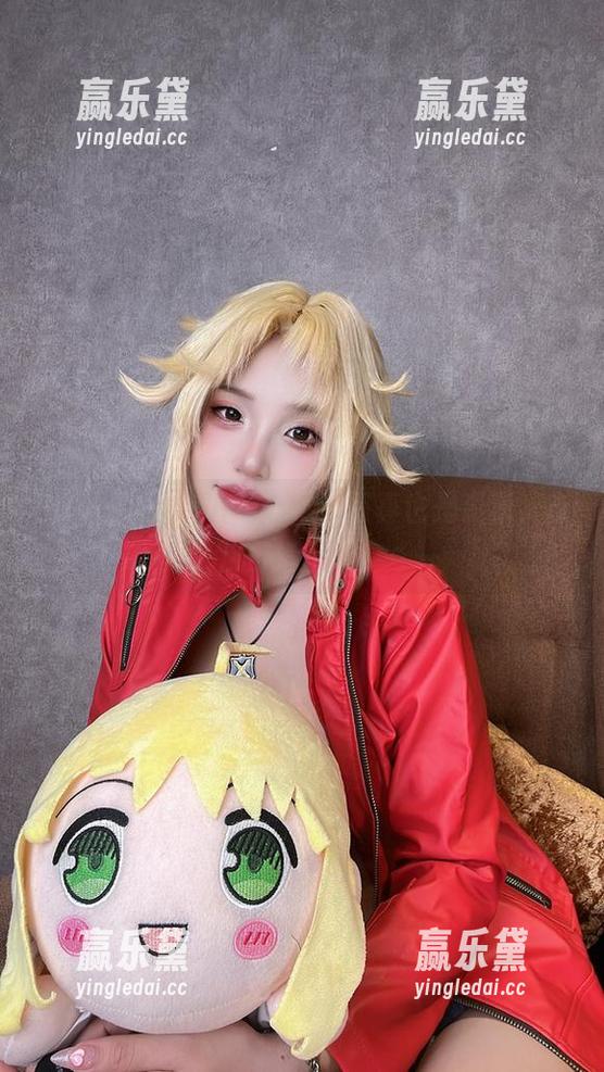 PuyPuyChan说：裸足写真也是资源，走出舒适区呗！