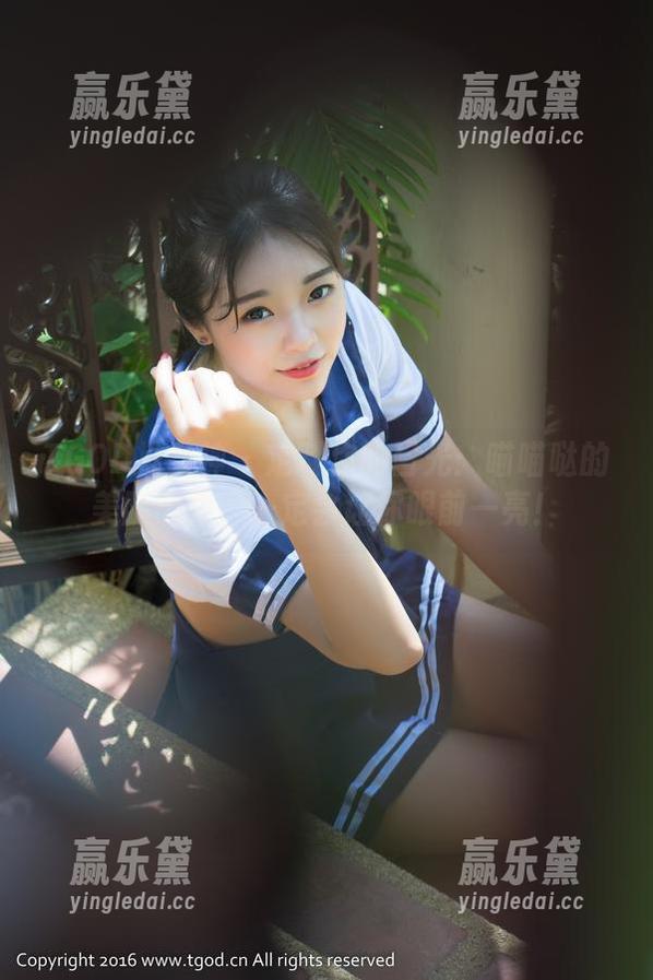 TGOD推女神-喵喵哒 TGOD推女神 - 定制你的目光:喵喵哒的美腿图集,一定会让你眼前一亮!