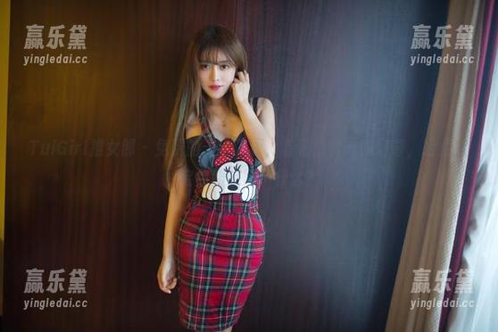 TuiGirl推女郎 - 免费的天台资源，看着感觉一阵好奇，哈尼宝宝你到底藏了什么？