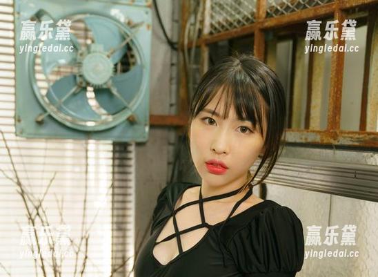 想拥有Uhye(이유혜)的多重人格？试试Bimilstory-NO.02全套图包，效果杠杠的！