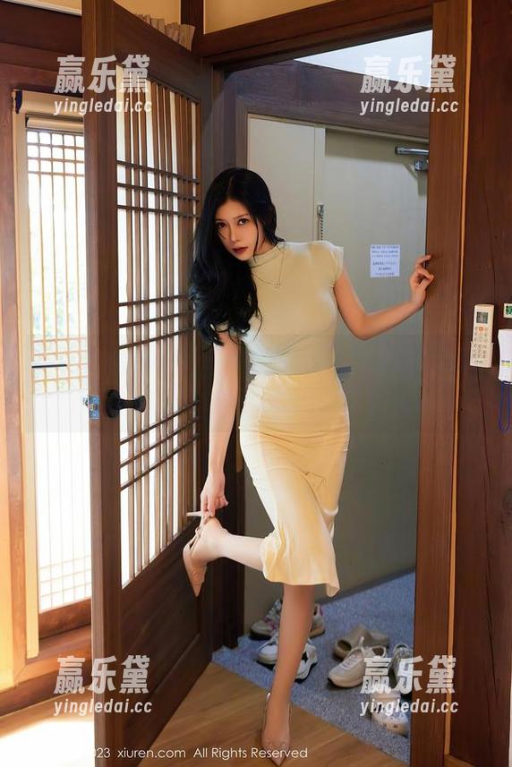 Xiuren秀人网 - 向大家分享一下我对Nancy小姿毛衣作品的五味杂陈