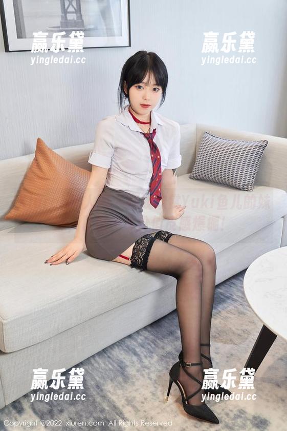 Xiuren秀人网 - 在线欣赏Yuki鱼儿的妹妹，原图中那份俏皮感爆棚！