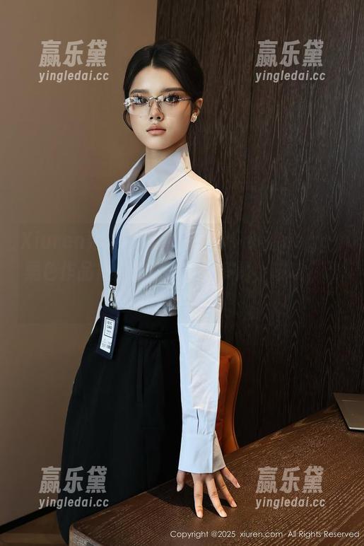 Xiuren秀人网-小猪peggy Xiuren秀人网 - 重磅更新!小猪peggy黑色作品集,究竟黑得有多深,咳咳,谁能测?