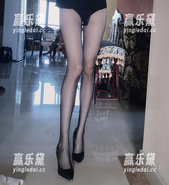 微密圈 - 万圣节闹着玩，YuYu超甜丫的图包下载数能突破天际，快来加入吧！