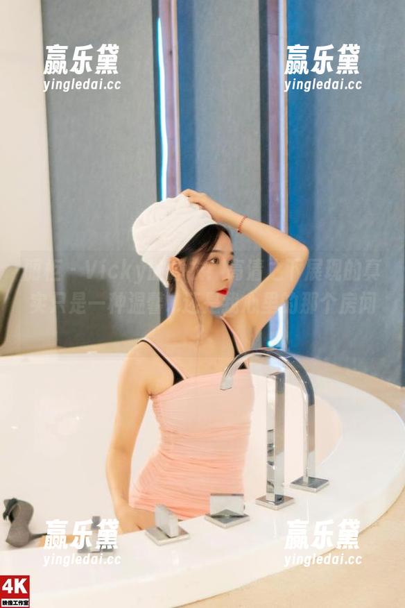 丽柜 - Vicky的睡衣：高清之下展现的真实只是一种温馨...还是我心里的那个房间？