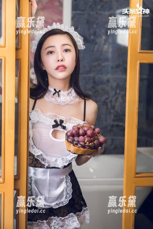 头条女神 - 看！陈怡曼的无圣光写真，透得让人忍不住想多看几眼。