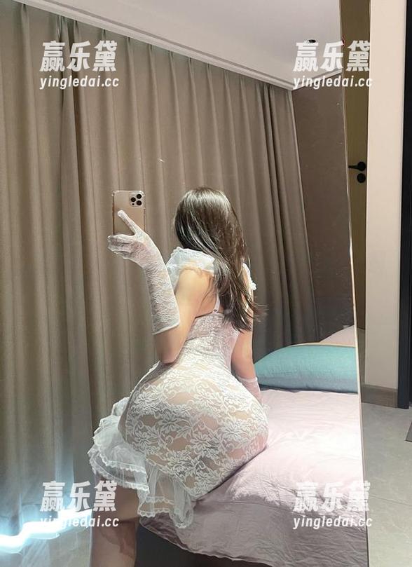 微密圈 - 奶宝妹纸对淑女腰的“别样理解”，原图立即用心收藏！
