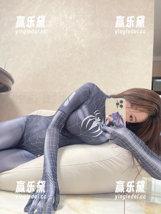微密圈 - 奶宝妹纸的新作，光是那美腿我就要赖着不走