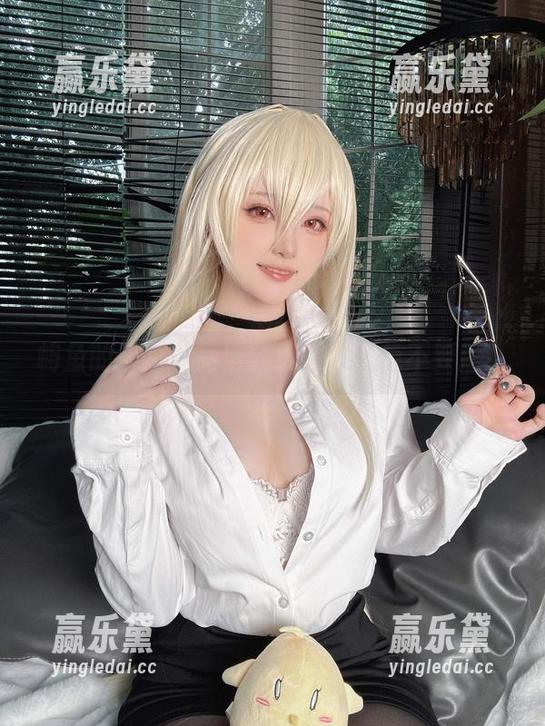 屿鱼 屿鱼的教室,高清壁纸,坐得稳不要摇!