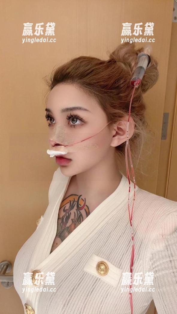 微密圈 - 在希希Gina的壁纸中，第一部分的魅力在于，让我觉得自己不再是个普通的光棍！