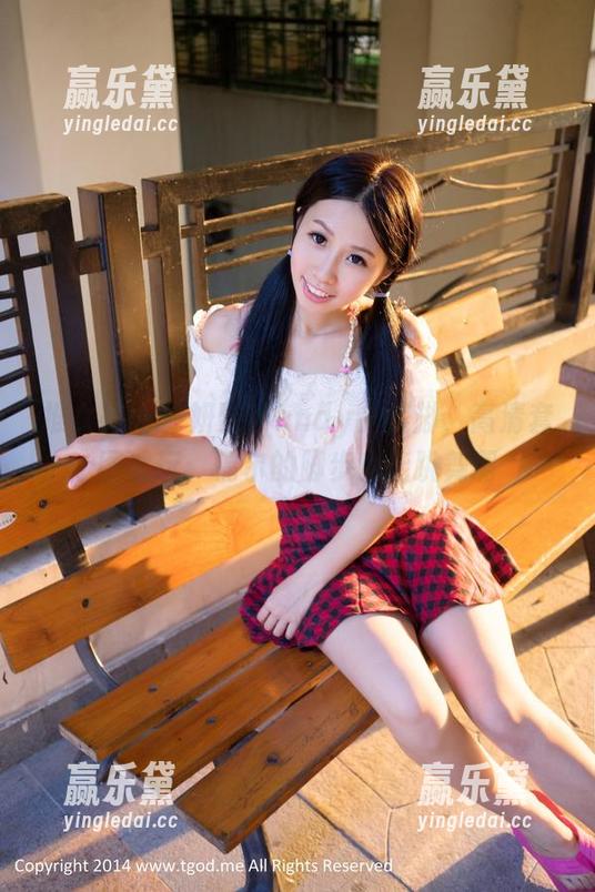 推女神-徐妍馨Mandy 推女神 - 徐妍馨Mandy的美脚,高清套图试玩:偶尔的脚步也能跳舞啊