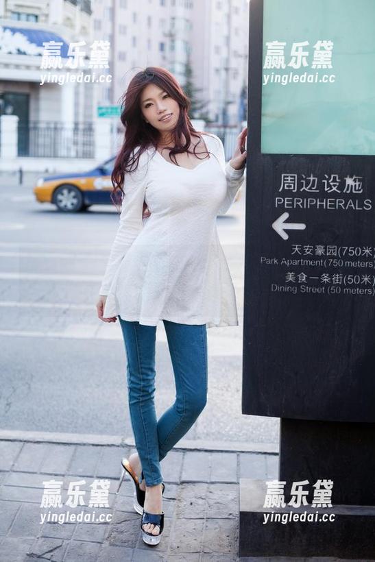 推女郎 - 分享娜露的水手服时光，衣橱里的航海冒险！