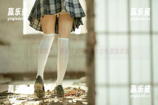 偶然发现：“桃良阿宅”的最新白色潮流灵感