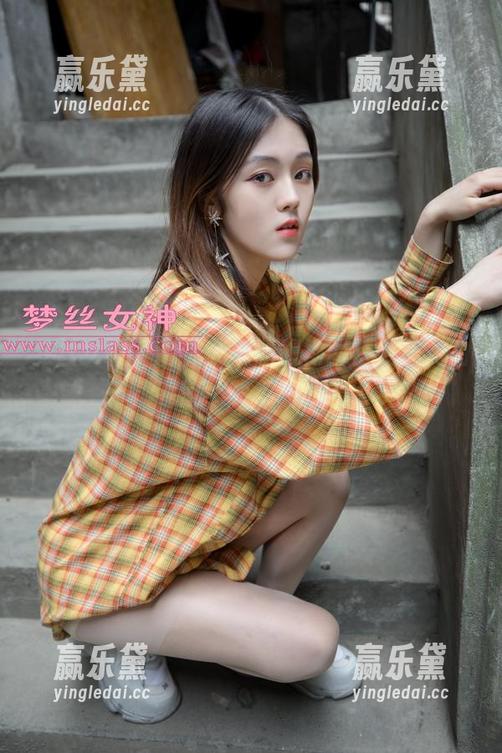 梦丝女神-苏柔 梦丝女神 - 看到苏柔的旗袍图片,免费的我就不能不动心!