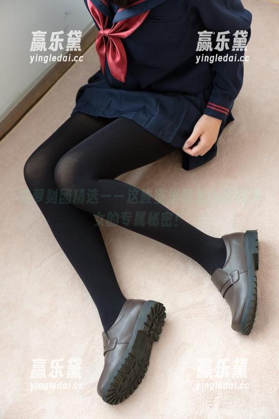 森萝财团精选——这教室里藏着jk白丝少女的专属秘密！