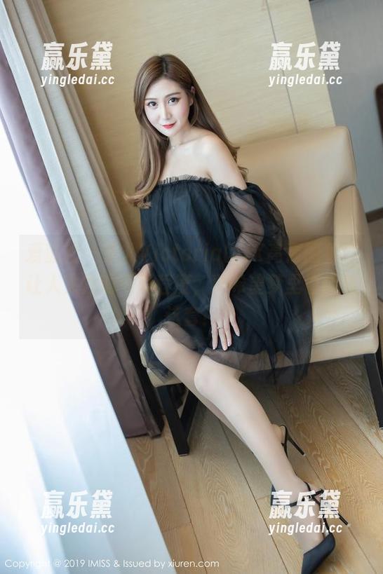 爱蜜社 - 果儿Victoria的JK高清图集，让人失控的可爱程度，真希望梦里也能有这套！