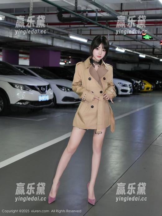 秀人网 - 别被她的面具蒙蔽眼睛，Elise谭晓彤的修女写真集竟然隐藏了什么趣事？必看分享！