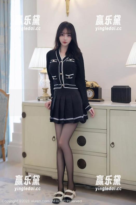 秀人网 - 不就是衣服嘛，baby嘉茵的礼服合集在线购买，谁会在意？