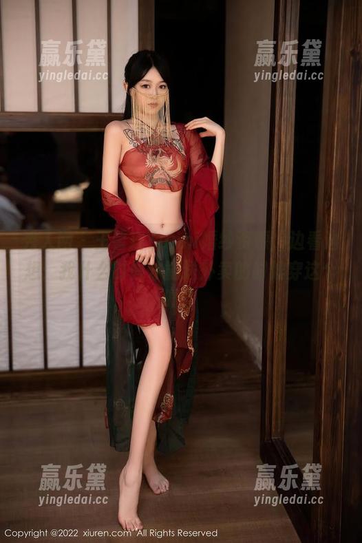 秀人网 - 王馨瑶Yanni婚纱资源，边看边想：我什么时候才能送外卖的时候穿这个吖？