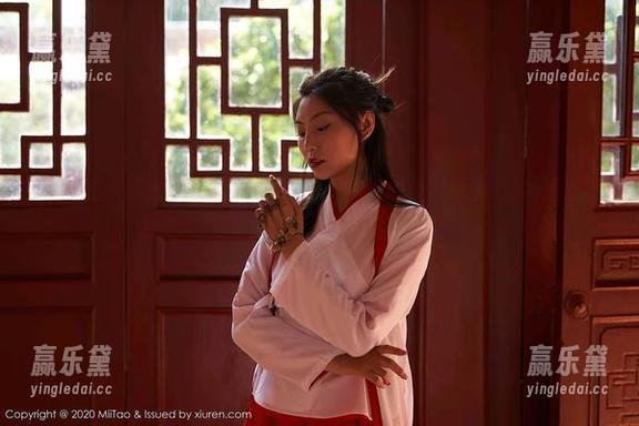 蜜桃社 - 看完这些图片，分享一下，缇娜美Tinami的裤里丝果然让人无法抗拒