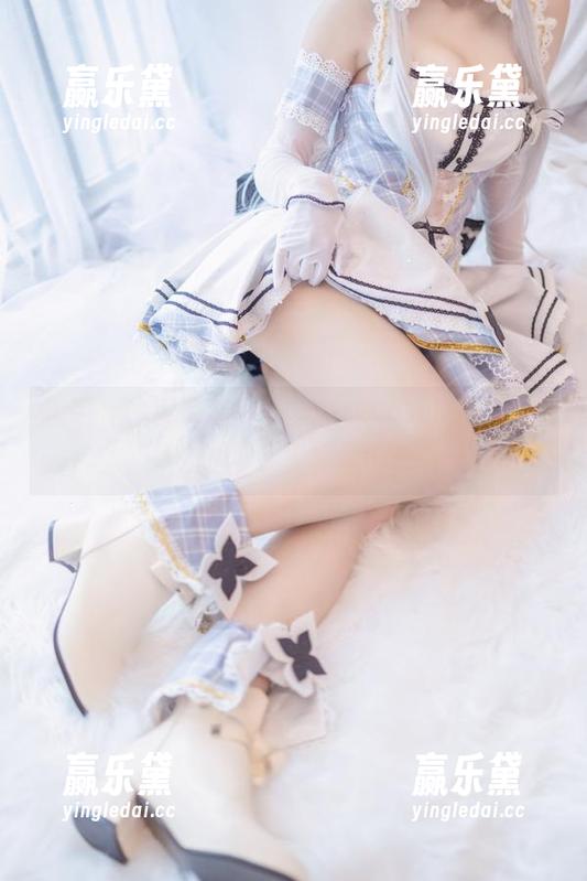 里见年一 原图呼唤写真!里见年一用吾妻旗袍把时光拉回了复古时代?