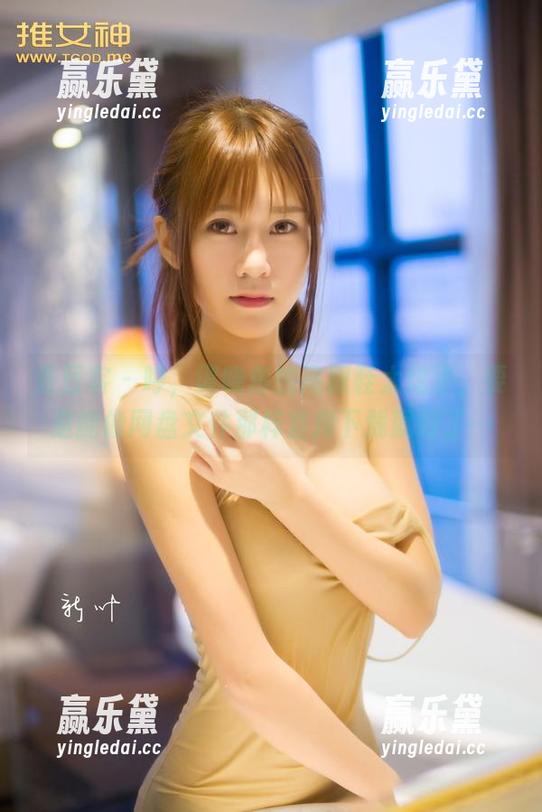 青豆客 - 哼，谭晓彤的高跟鞋太炫了，要是能像网盘文件那样直接下载就好了…