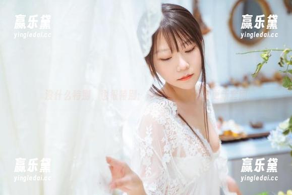 没什么特别，也很特别：香草喵露露日常更新套图